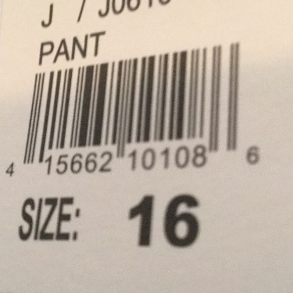 Pants - Picture 3 of 4